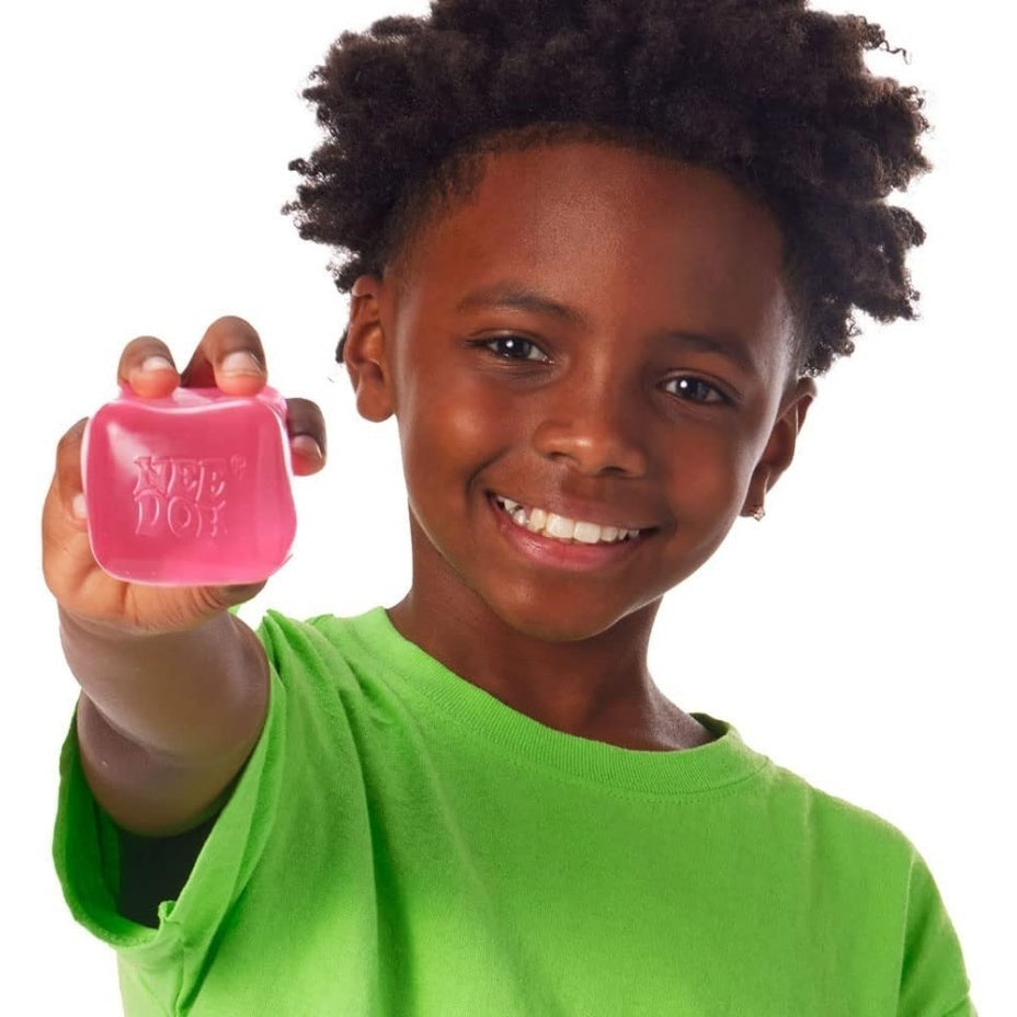 NeeDoh Nice Cube – Solid Squish – 3er-Pack (sortiert)