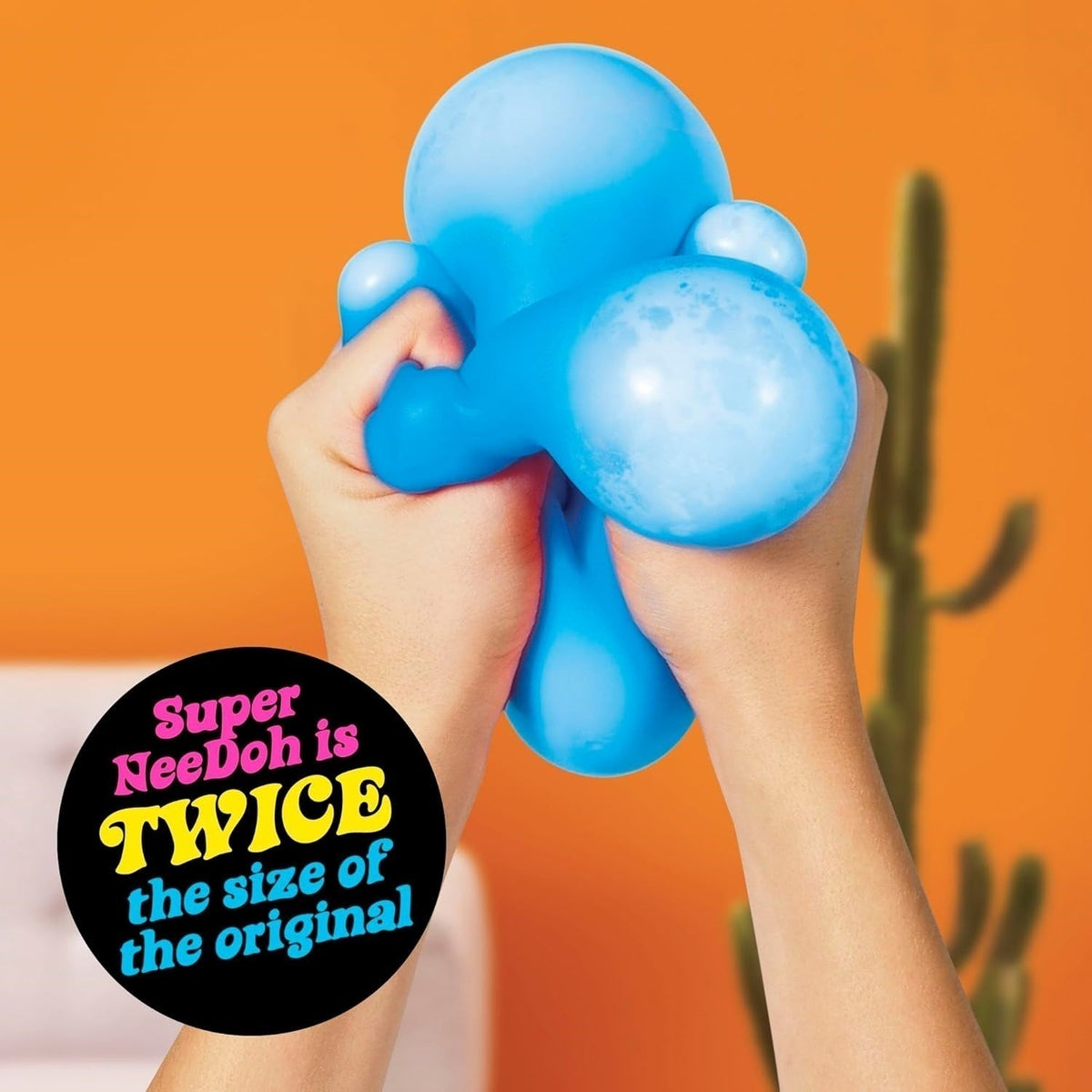 Super NeeDoh – Jumbo-Stressball – 4,5 Zoll – sortiert